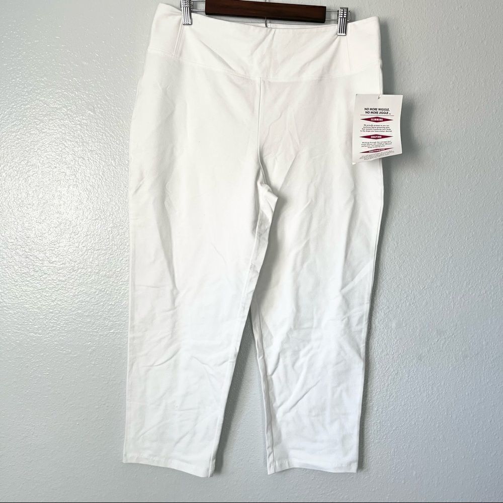 Women With Control Stretch Enhancing Capri Pants Size L